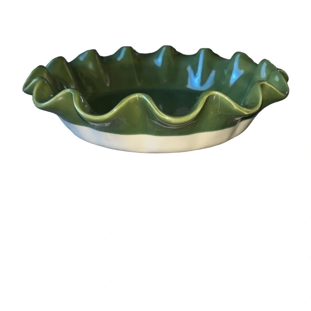 Emile Henry French Ceramic Artisan Ruffled 1 Pie Dish